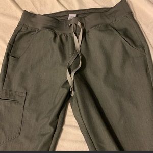 Figs scrubs size medium petite.